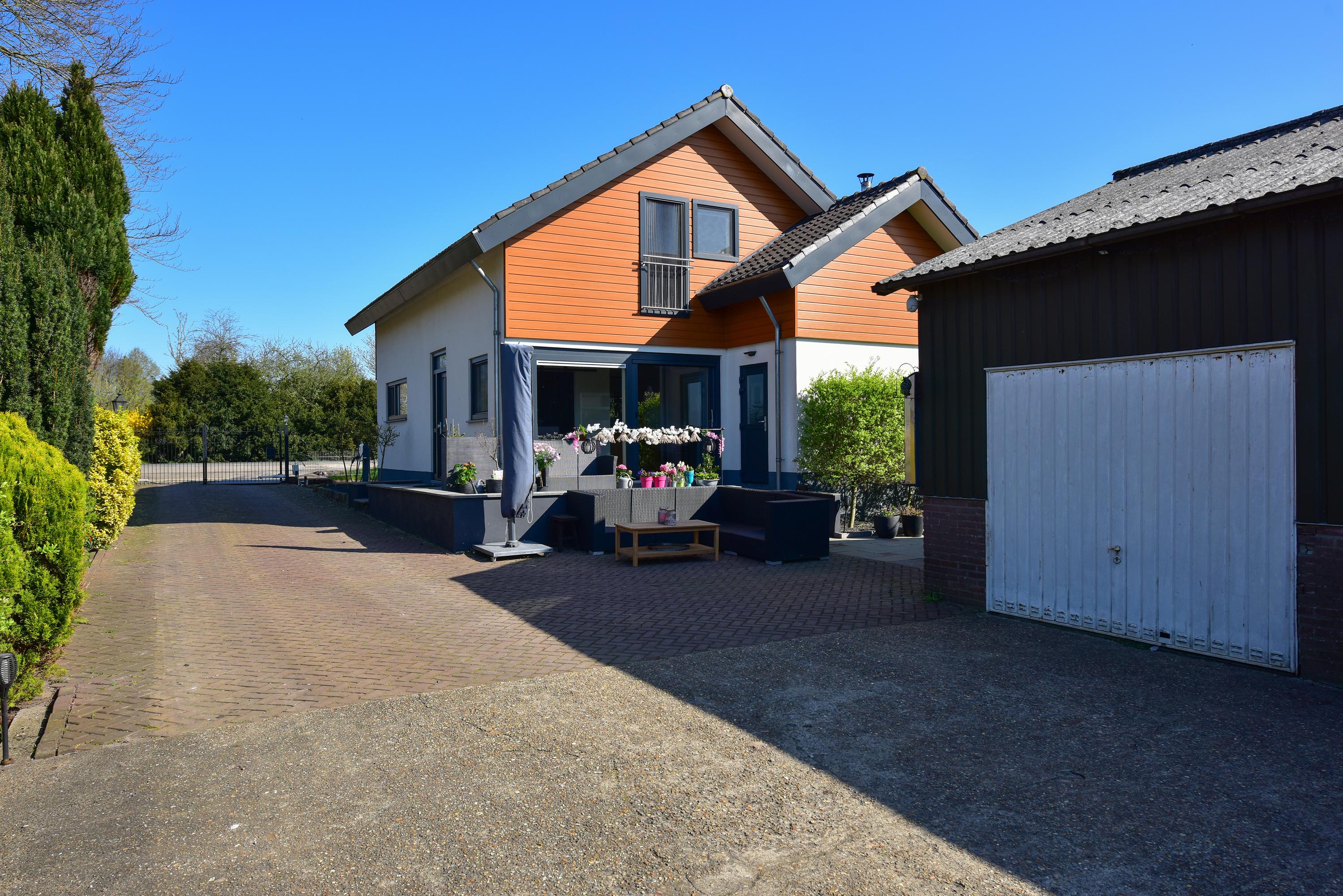 Middenweg 68 