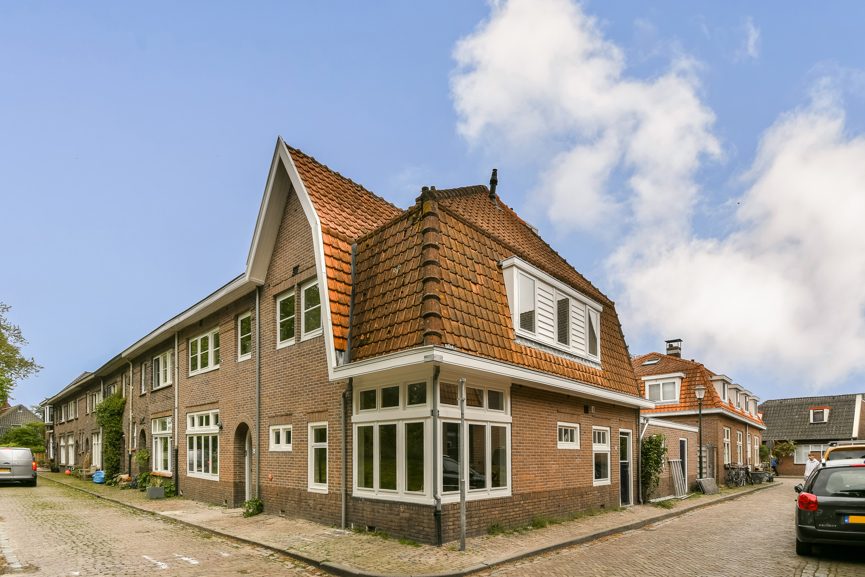 Dwarsstraat 4 