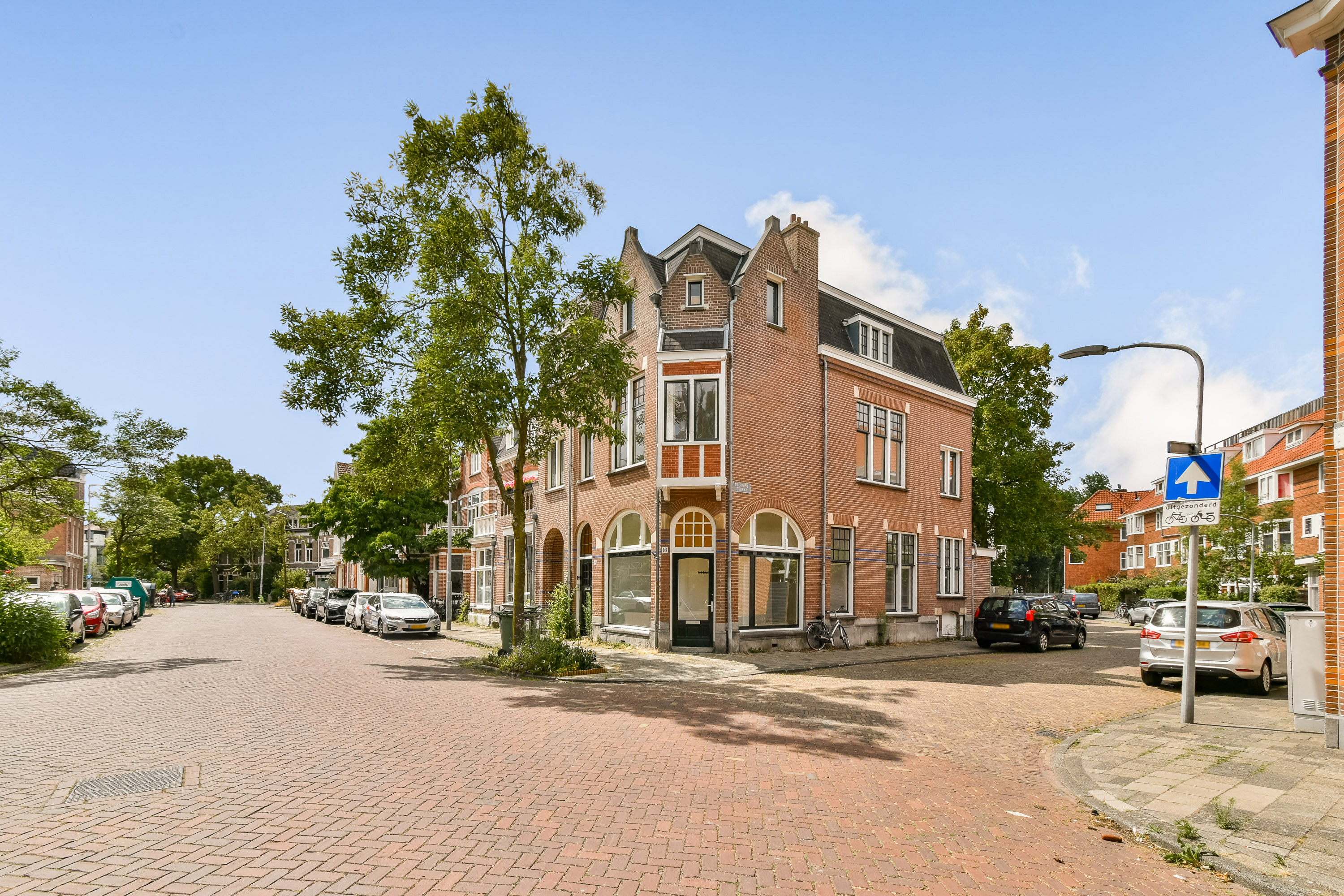 Koninginneweg 16 A