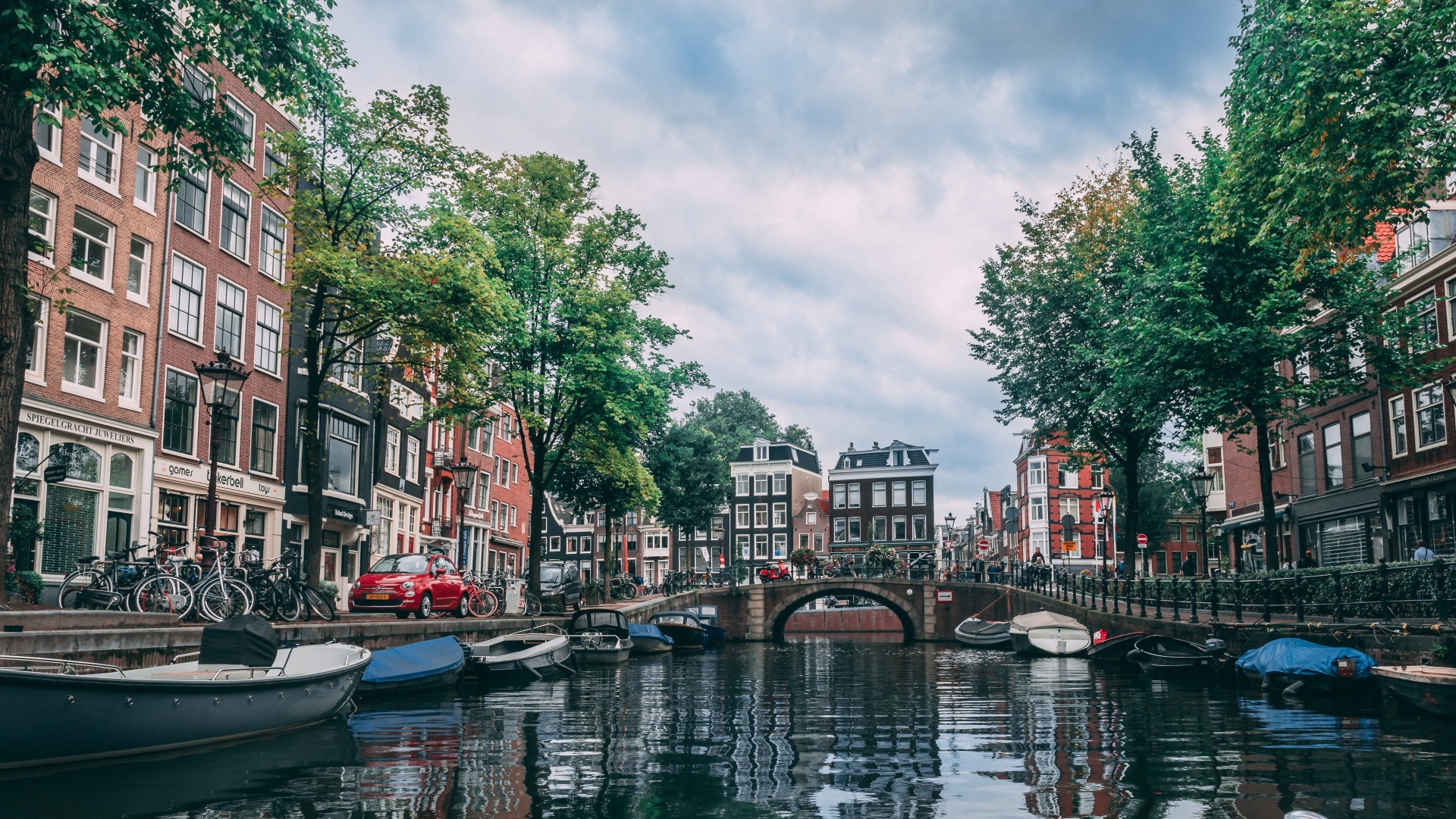 Amsterdamse woningmarkt lijkt af te koelen: dit moet je erover weten